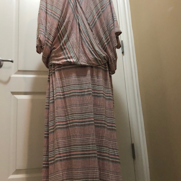 Cute beach 2 piece set! - Picture 5 of 6